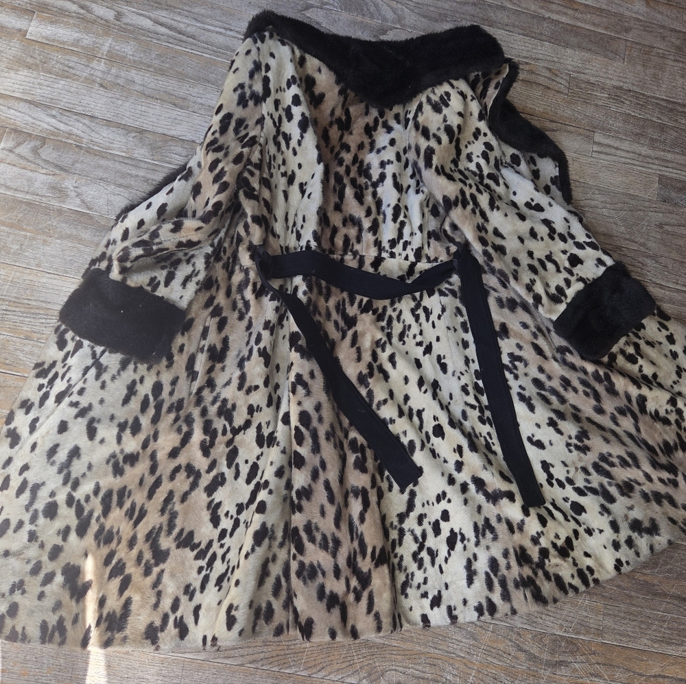 Vintage 1960s Safari Styled by FairmoorLeopardPrint Jacket Read Des